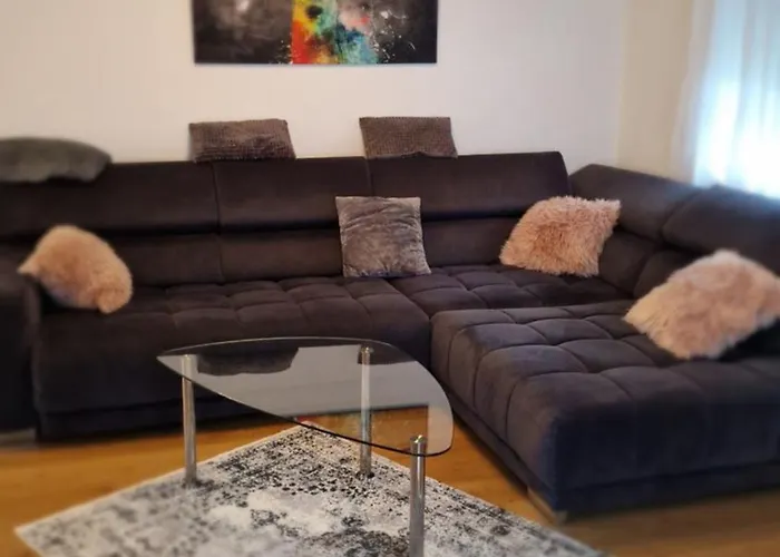 Claudia Alt-ossiach * Altossiach